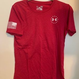 Under armour red tee shirt